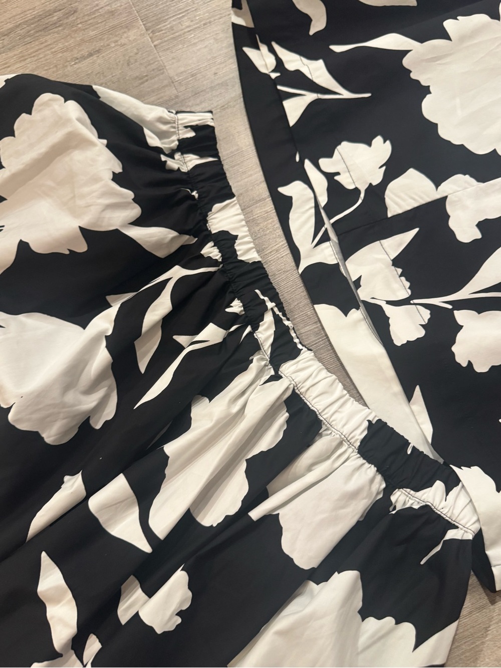 Kate Spade Black & White Floral Sleeveless Top and Skirt BRAND NEW - Picture 10 of 11
